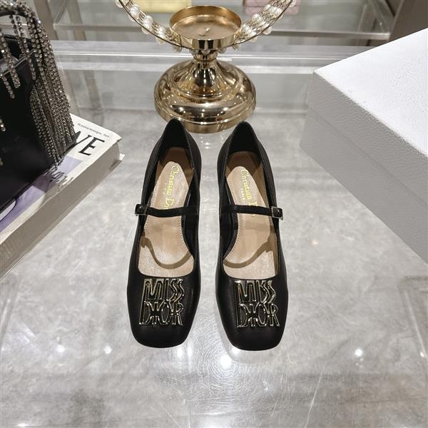 20251127171539816 270